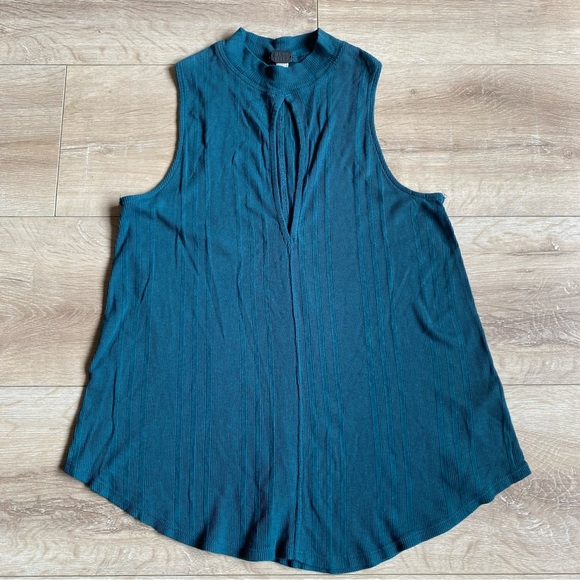 Free People tank rib knit Faye style keyhole front - Picture 2 of 6